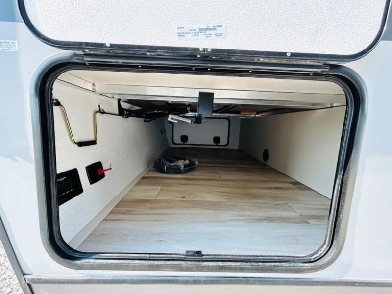 2025 Forest River 2025 Forest River Salem Hemisphere Hyper-Lyte - thumbnail 18