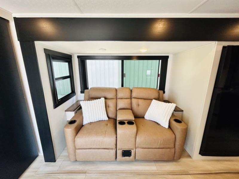 2025 Forest River 2025 Forest River Salem Hemisphere Hyper-Lyte - thumbnail 49