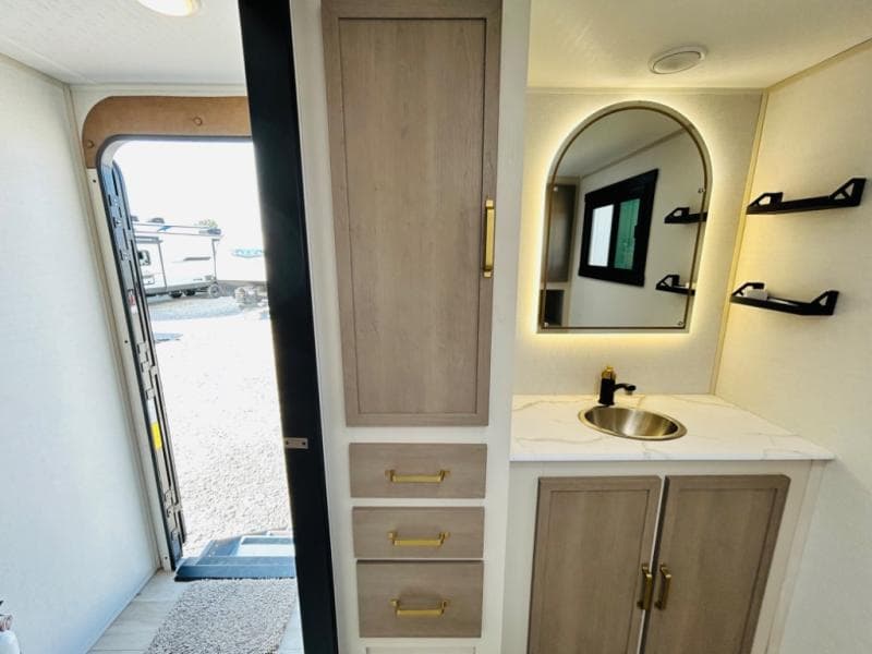 2025 Forest River 2025 Forest River Salem Hemisphere Hyper-Lyte - thumbnail 57