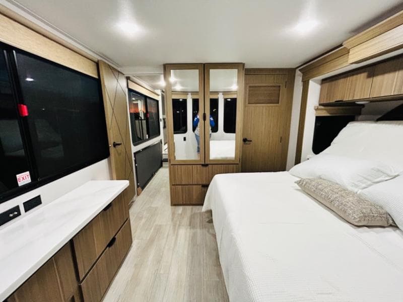 2025 Forest River 2025 Forest River Salem Grand Villa - thumbnail 29