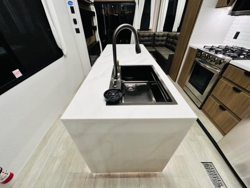 2025 Forest River 2025 Forest River Salem Grand Villa - thumbnail 32