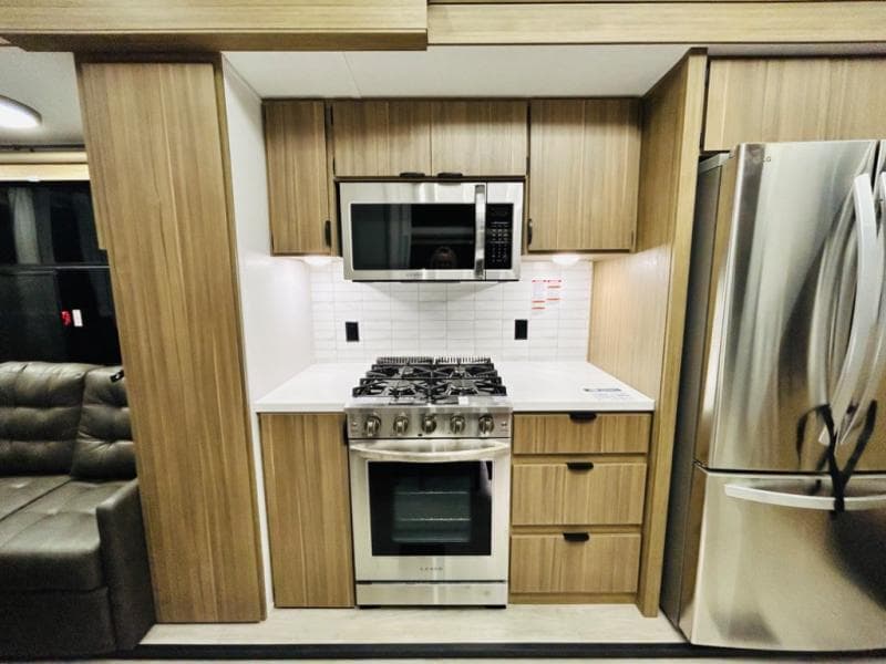 2025 Forest River 2025 Forest River Salem Grand Villa - thumbnail 42