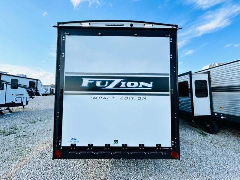 2025 Keystone 2025 Keystone Fuzion Impact - thumbnail 5