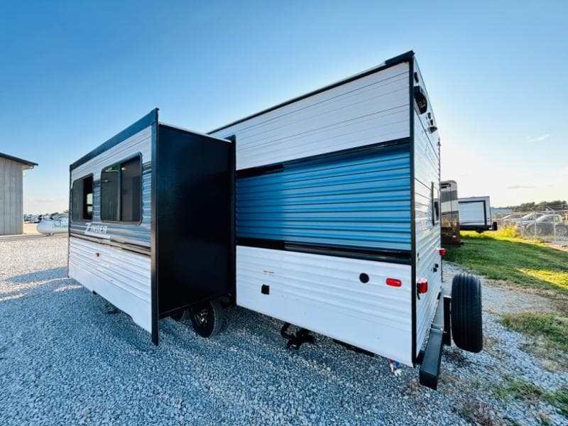 2025 CrossRoads 2025 CrossRoads Zinger - thumbnail 6