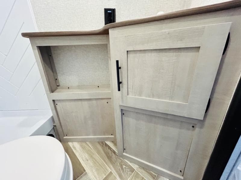 2025 CrossRoads 2025 CrossRoads Zinger - thumbnail 61