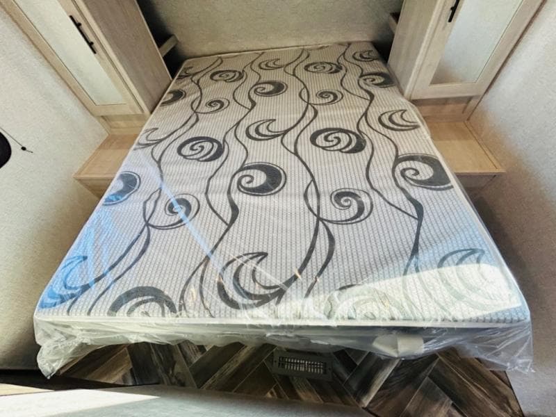 2025 CrossRoads 2025 CrossRoads Zinger - thumbnail 68