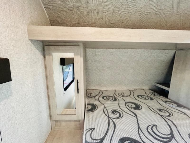 2025 CrossRoads 2025 CrossRoads Zinger - thumbnail 74