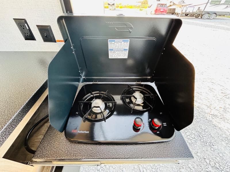 2025 Keystone 2025 Keystone Outback - thumbnail 17