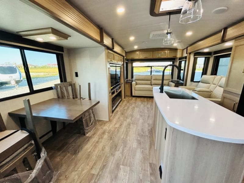 2025 Keystone 2025 Keystone Outback - thumbnail 29