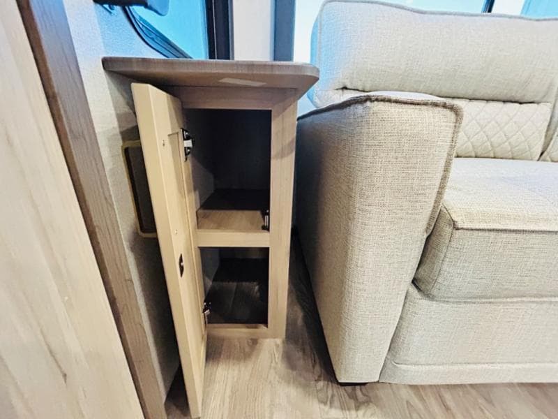 2025 Keystone 2025 Keystone Outback - thumbnail 39