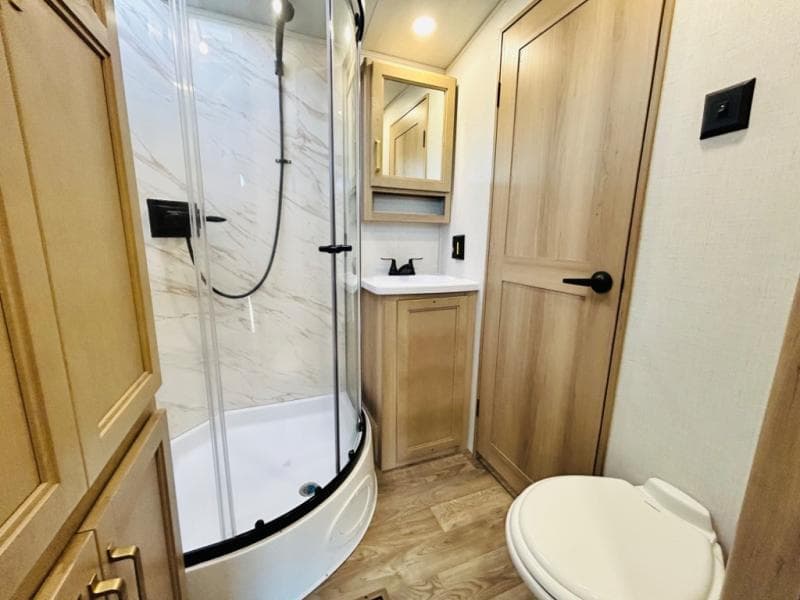 2025 Keystone 2025 Keystone Outback - thumbnail 49