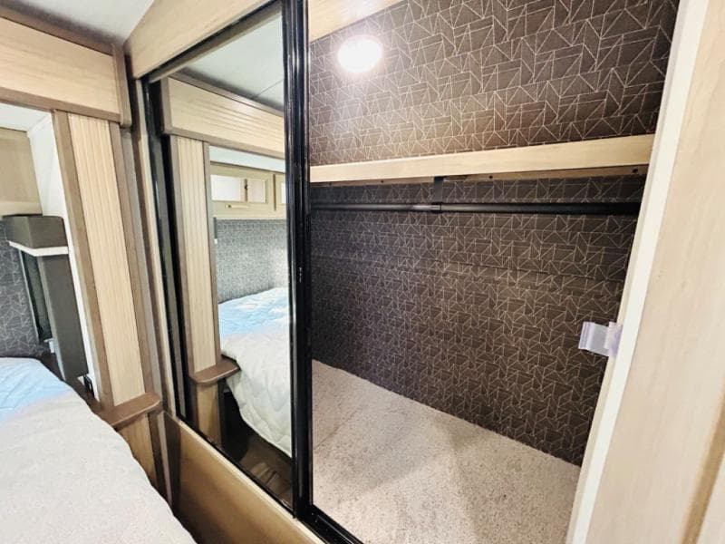 2025 Keystone 2025 Keystone Outback - thumbnail 66