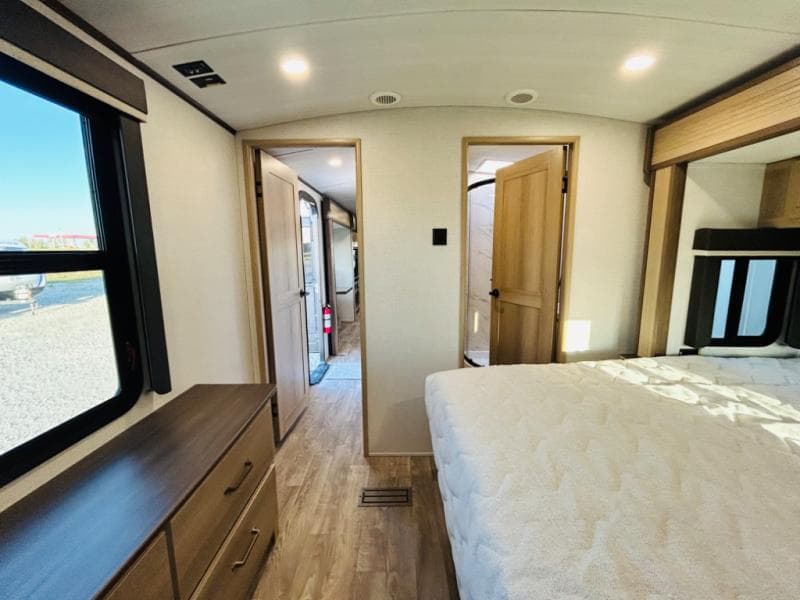 2025 Keystone 2025 Keystone Outback - thumbnail 68