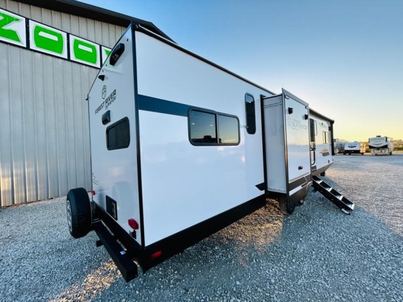 2025 Forest River 2025 Forest River Surveyor - thumbnail 5