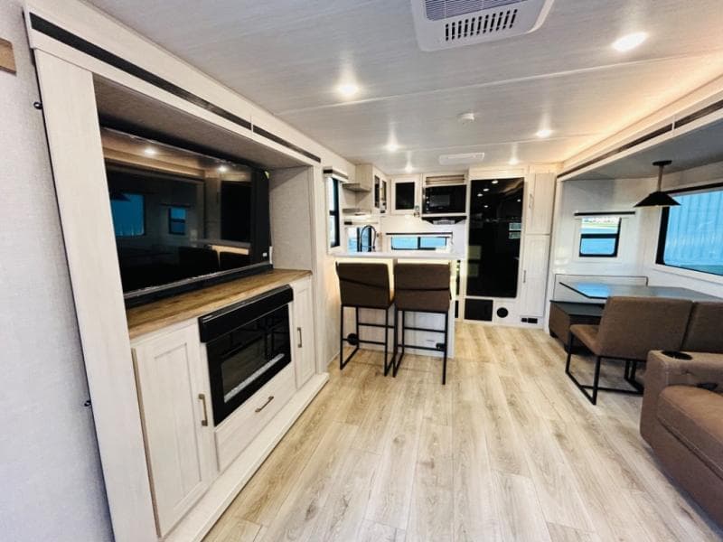 2025 Forest River 2025 Forest River Surveyor - thumbnail 23