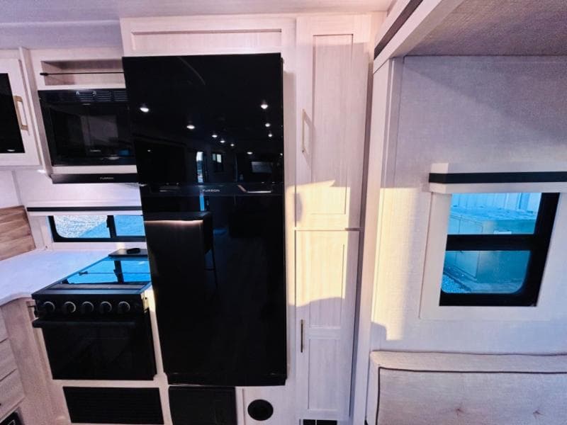 2025 Forest River 2025 Forest River Surveyor - thumbnail 31