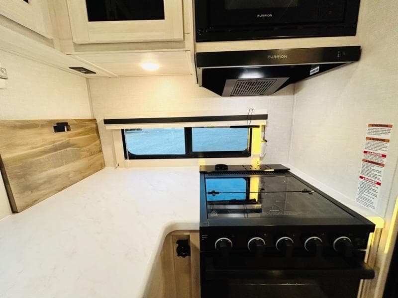 2025 Forest River 2025 Forest River Surveyor - thumbnail 39