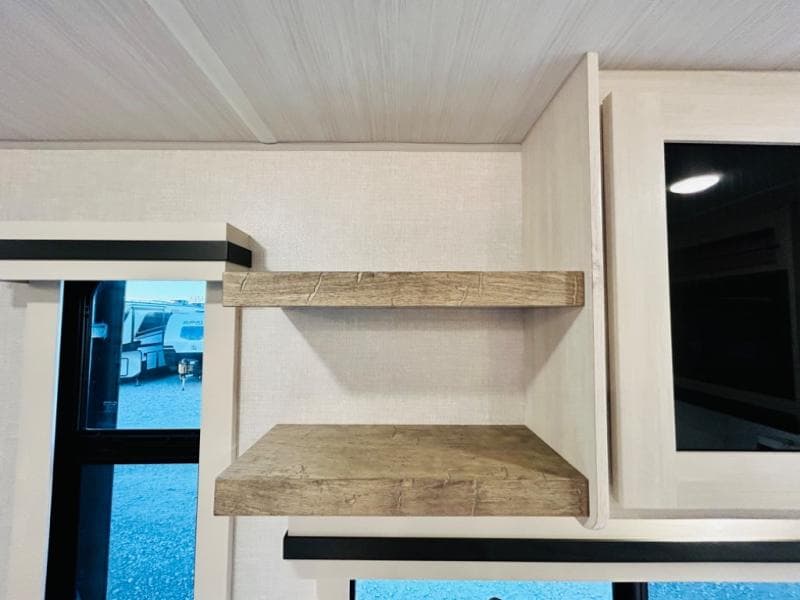 2025 Forest River 2025 Forest River Surveyor - thumbnail 46