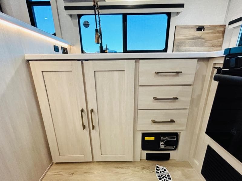 2025 Forest River 2025 Forest River Surveyor - thumbnail 49