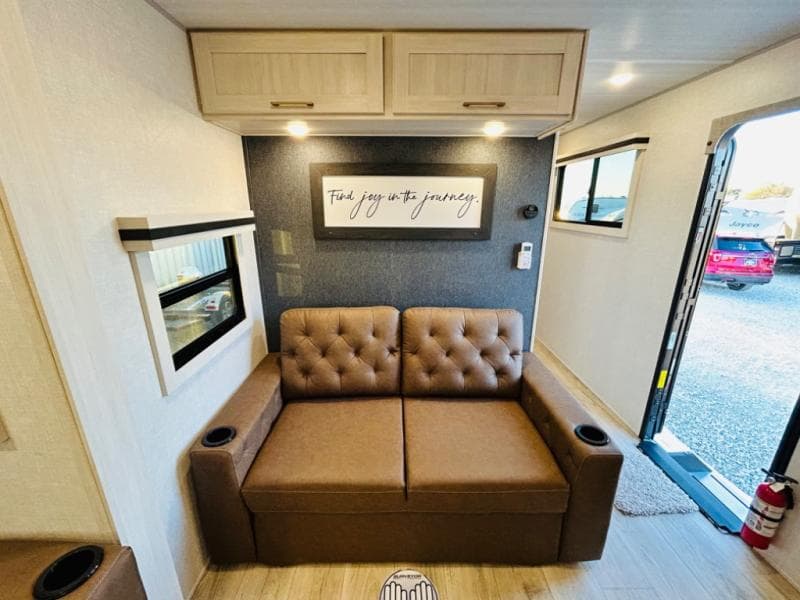 2025 Forest River 2025 Forest River Surveyor - thumbnail 58