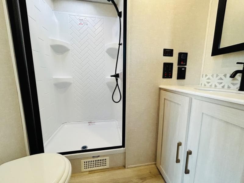 2025 Forest River 2025 Forest River Surveyor - thumbnail 71