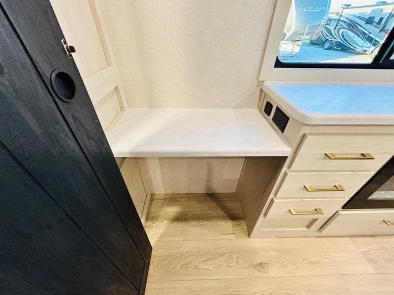 2025 Forest River 2025 Forest River Surveyor - thumbnail 86