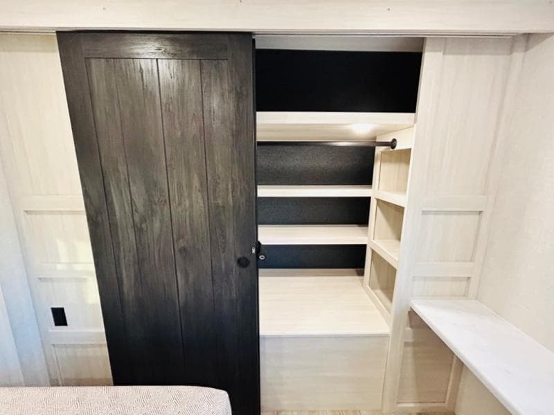 2025 Forest River 2025 Forest River Surveyor - thumbnail 88