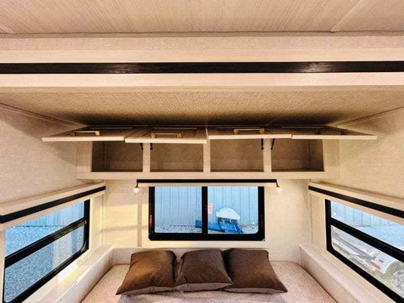 2025 Forest River 2025 Forest River Surveyor - thumbnail 94