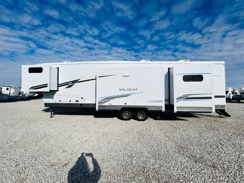 2025 Forest River 2025 Forest River Wildcat - thumbnail 8