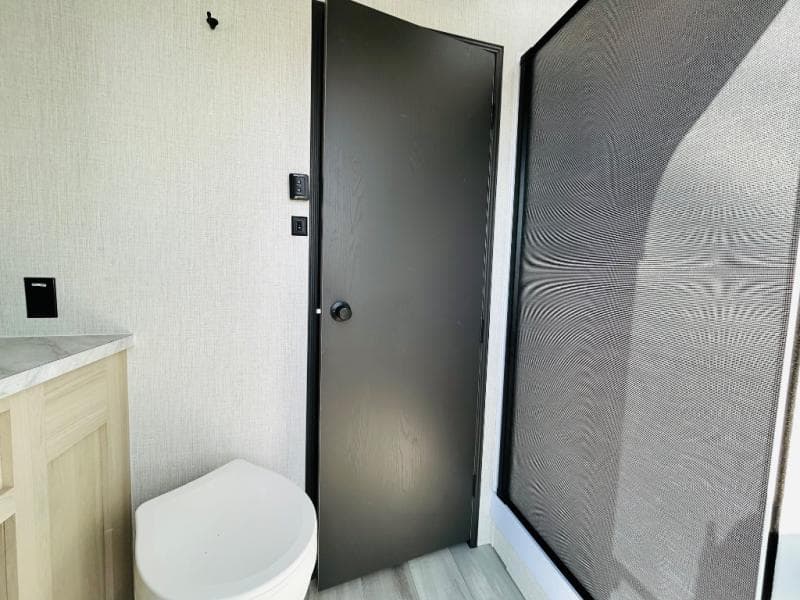 2025 Forest River 2025 Forest River Wildcat - thumbnail 15