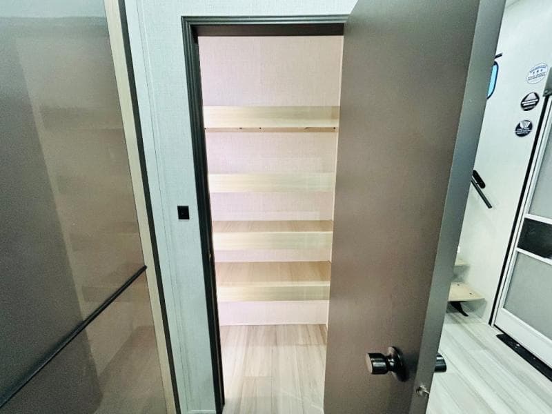 2025 Forest River 2025 Forest River Wildcat - thumbnail 47