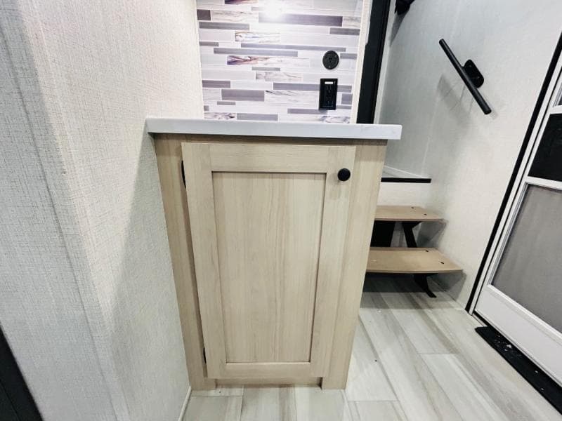 2025 Forest River 2025 Forest River Wildcat - thumbnail 50