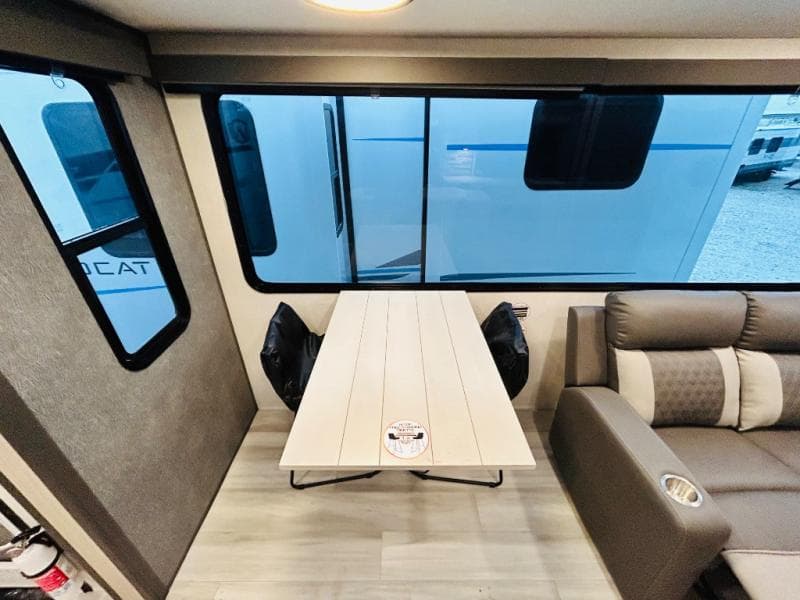 2025 Forest River 2025 Forest River Wildcat - thumbnail 57