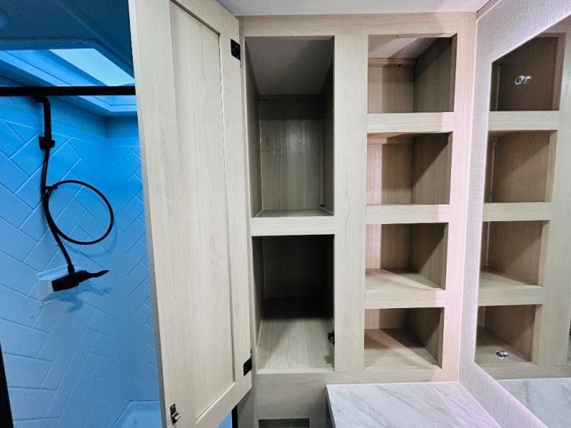 2025 Forest River 2025 Forest River Wildcat - thumbnail 67