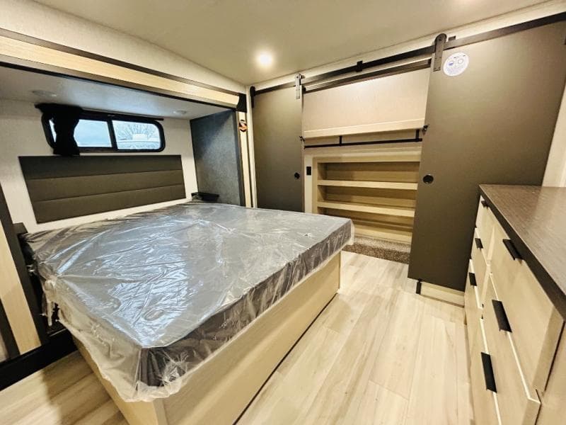 2025 Forest River 2025 Forest River Wildcat - thumbnail 72