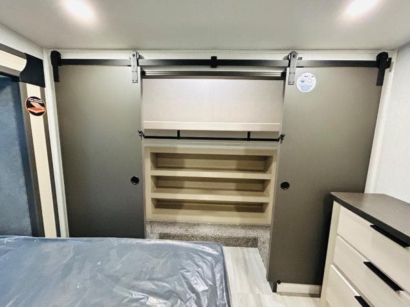 2025 Forest River 2025 Forest River Wildcat - thumbnail 75