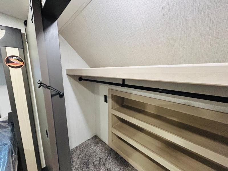 2025 Forest River 2025 Forest River Wildcat - thumbnail 76