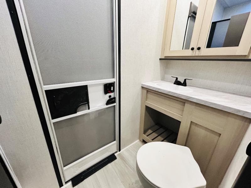 2025 Forest River 2025 Forest River Wildcat - thumbnail 81