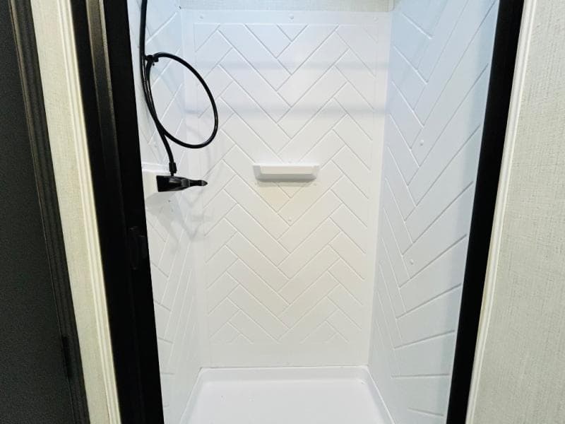 2025 Forest River 2025 Forest River Wildcat - thumbnail 87