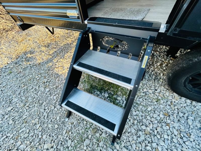 2025 Forest River 2025 Forest River Cherokee Grey Wolf - thumbnail 12