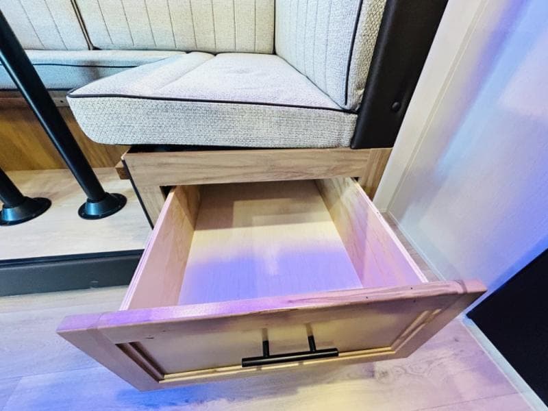 2025 Forest River 2025 Forest River Cherokee Grey Wolf - thumbnail 58