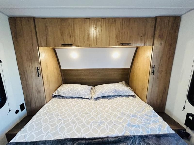 2025 Forest River 2025 Forest River Cherokee Grey Wolf - thumbnail 73