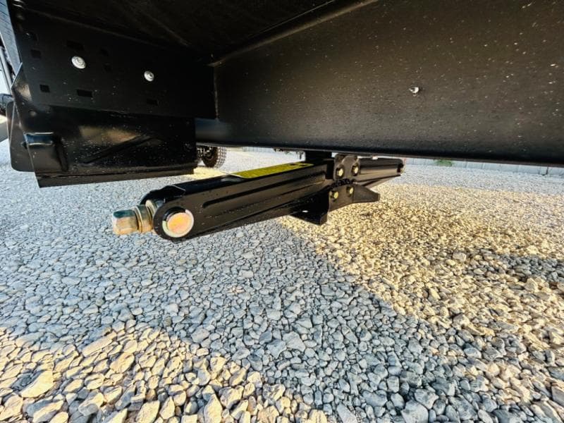 2025 Forest River 2025 Forest River Cherokee Grey Wolf - thumbnail 12