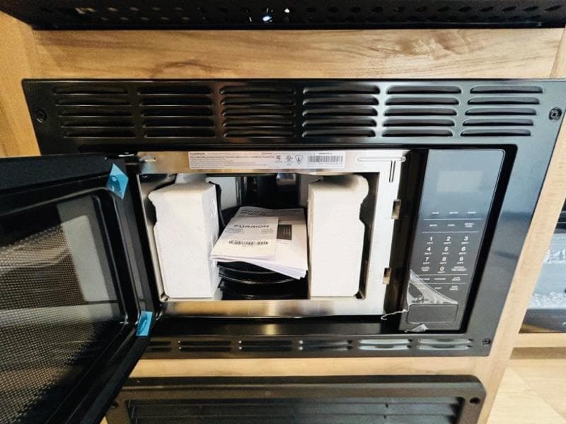 2025 Forest River 2025 Forest River Cherokee Grey Wolf - thumbnail 39