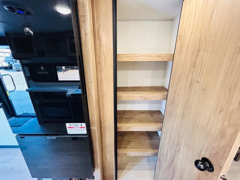 2025 Forest River 2025 Forest River Cherokee Grey Wolf - thumbnail 45