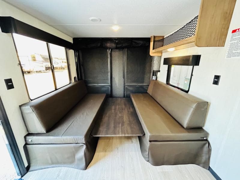 2025 Forest River 2025 Forest River Cherokee Grey Wolf - thumbnail 48