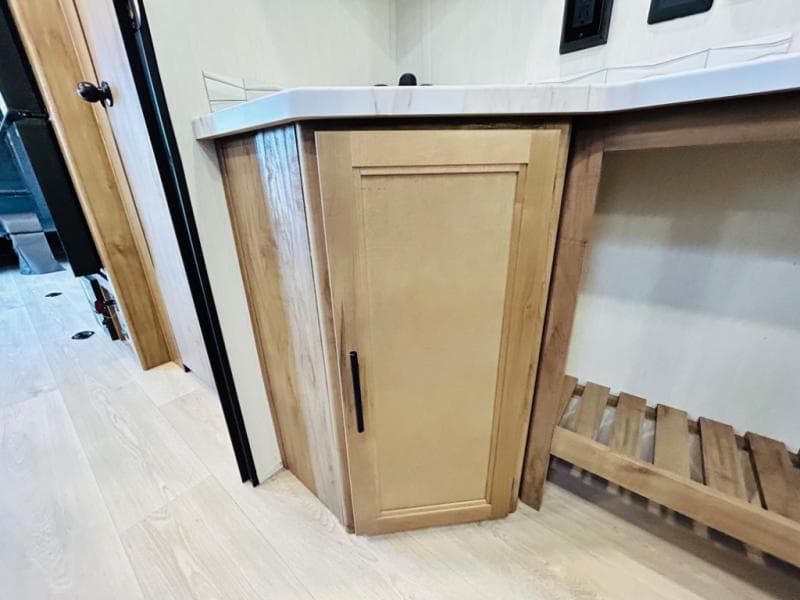 2025 Forest River 2025 Forest River Cherokee Grey Wolf - thumbnail 58