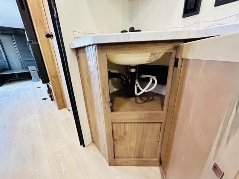 2025 Forest River 2025 Forest River Cherokee Grey Wolf - thumbnail 59