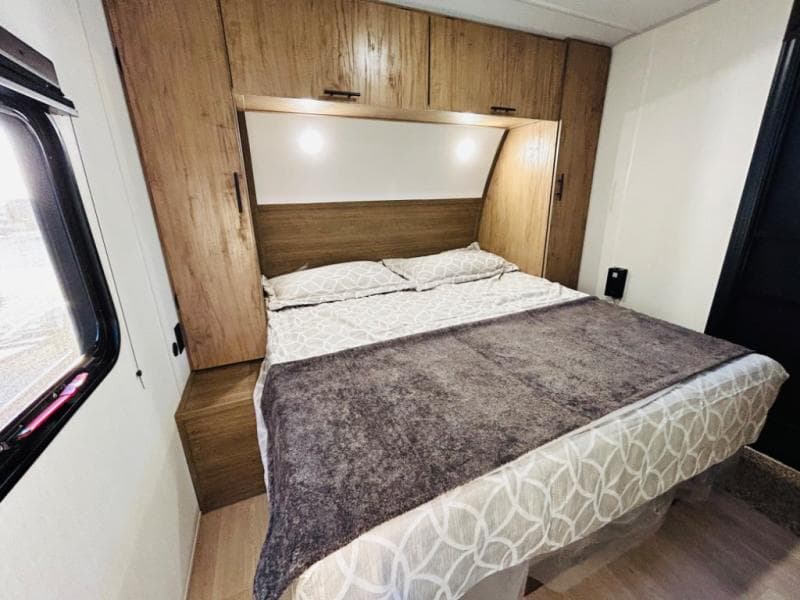 2025 Forest River 2025 Forest River Cherokee Grey Wolf - thumbnail 65