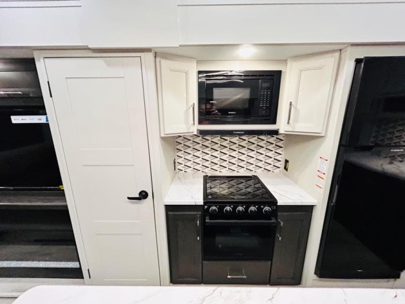 2025 Keystone 2025 Keystone Arcadia Super Lite - thumbnail 33